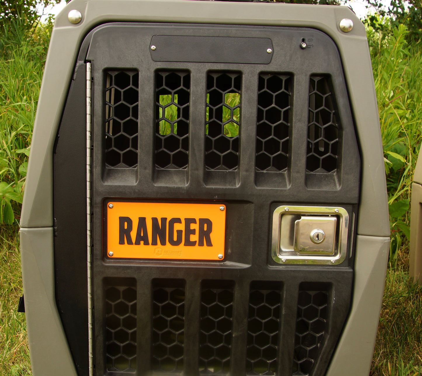 Gunner Kennel Name Plates